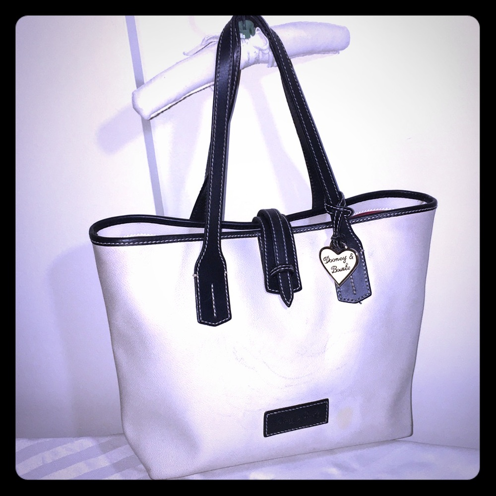 Rooney & Bourke white cream purse; red interior